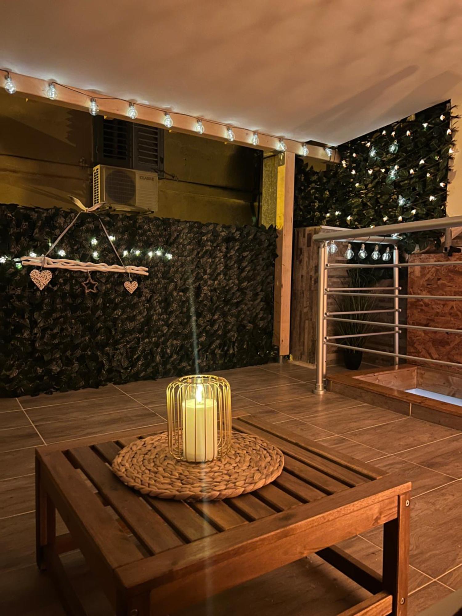 Klarisa City Center Apartment With Terrace Σπλιτ Εξωτερικό φωτογραφία